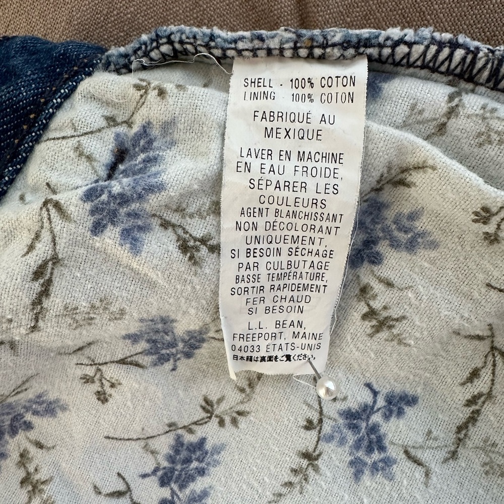 Flannel Lined L. L. Bean Women's relaxed fit jeans, size 12 petite - Picture 7 of 11